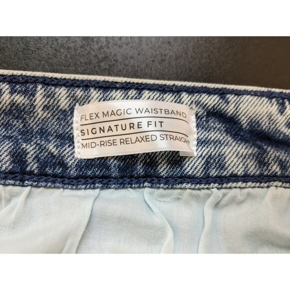 Lane Bryant Relaxed Straight Signature Fit Stonewash Jeans Size 26 Flex Magic - Picture 10 of 13